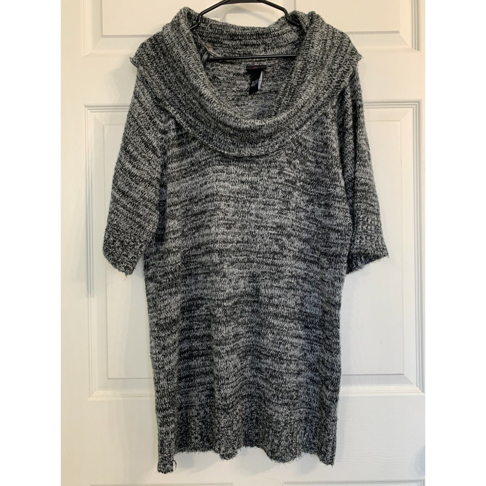 Torrid Size 1 14/16 Black‎ Gray Marled Knit Cowl Neck Sweater Vintage Old Tag